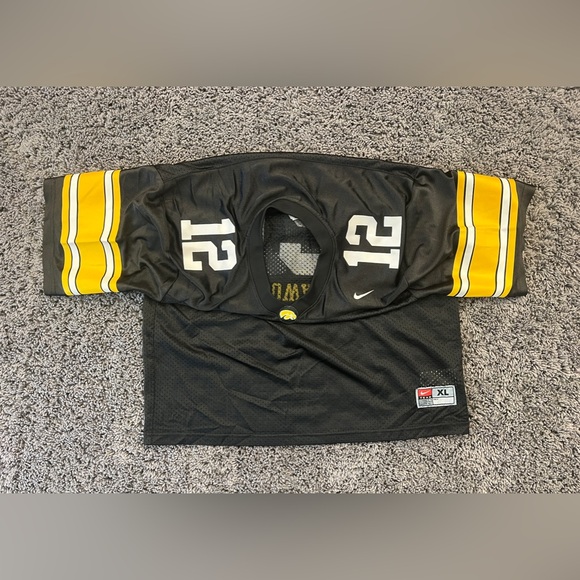 University Of Iowa Hawkeyes Nike Team Football Jersey #12 Youth Extra Large EUC! - Picture 6 of 8